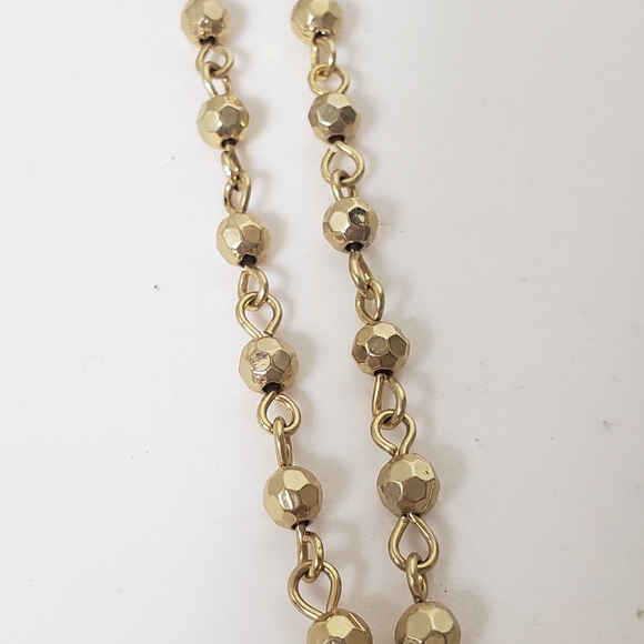 DANGLING Costume Jewelry Necklace Flowers & Butterfly - Picture 7 of 8